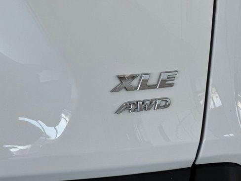 Certified 2025 Toyota RAV4 XLE w/ Convenience Package image 27