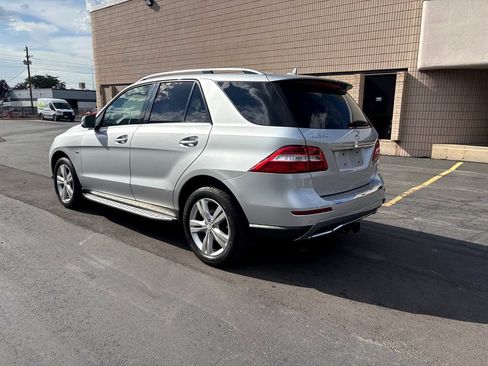 Used 2012 Mercedes-Benz ML 350 4MATIC image 3