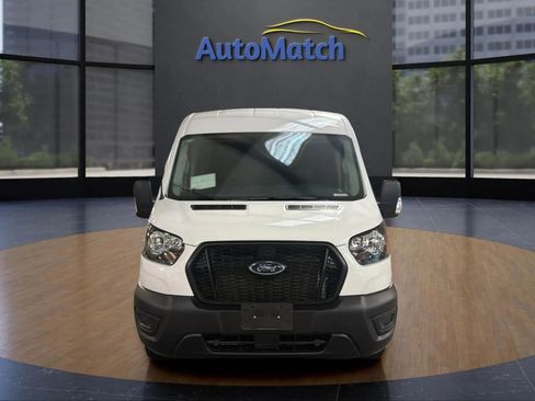 Used 2025 Ford Transit 250 148 Medium Roof Extended AWD w/ Load Area Protection Package image 3