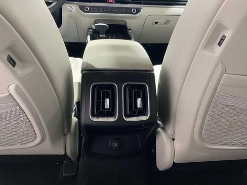 New 2026 Kia Sorento S AWD/4WD image 12
