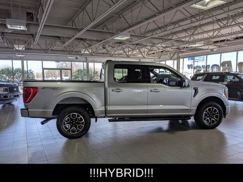 Used 2022 Ford F150 XLT w/ Equipment Group 302A High image 11