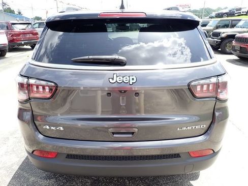 Used 2022 Jeep Compass Limited AWD/4WD image 4