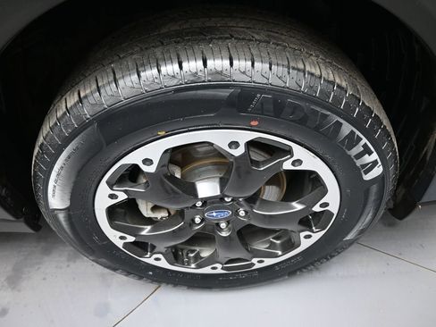 Used 2021 Subaru Crosstrek 2.0i Premium w/ Moonroof Package image 13