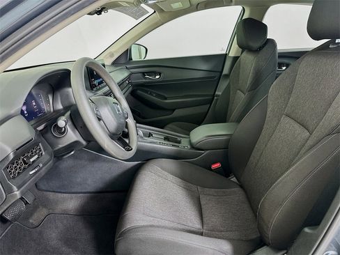 Certified 2025 Honda Accord SE image 10