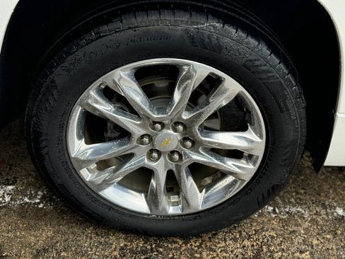 Used 2020 Chevrolet Traverse High Country FWD image 42