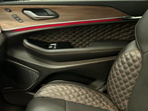 Certified 2023 Jeep Grand Cherokee Summit w/ Luxury Tech Group V image 14