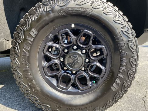 Used 2026 Chevrolet Silverado 2500 ZR2 w/ ZR2 Bison Edition AWD/4WD image 14