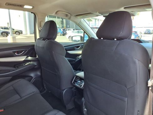 Used 2021 Subaru Ascent Premium w/ Convenience Package image 21