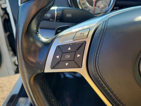 Used 2014 Mercedes-Benz SL 550 SL 550 w/ Sport Wheel Package image 21