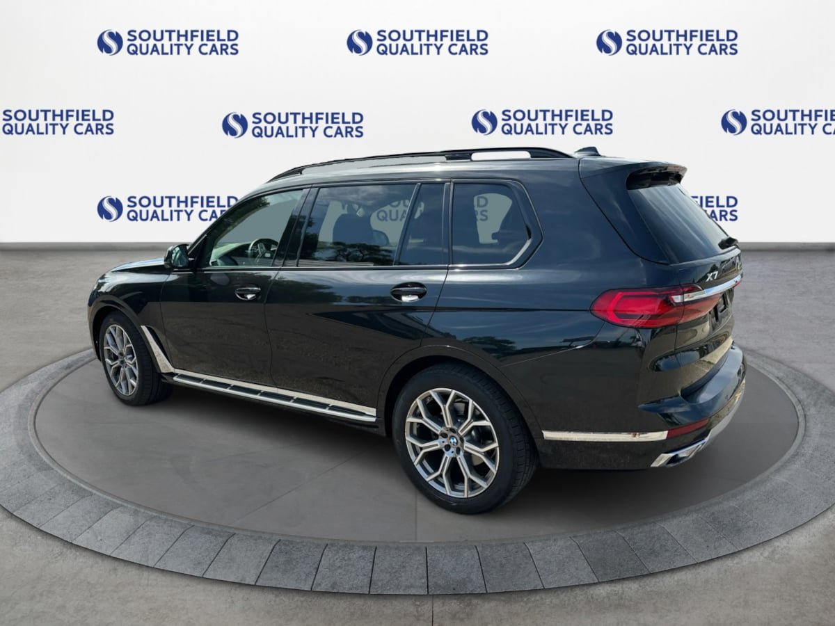 Used 2021 BMW X7 xDrive40i AWD/4WD image 4