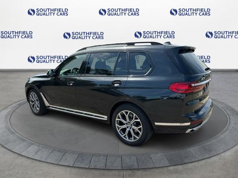 Used 2021 BMW X7 xDrive40i w/ Executive Package AWD/4WD image 4