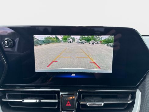 Used 2024 Chevrolet TrailBlazer LT w/ Convenience Package FWD image 26