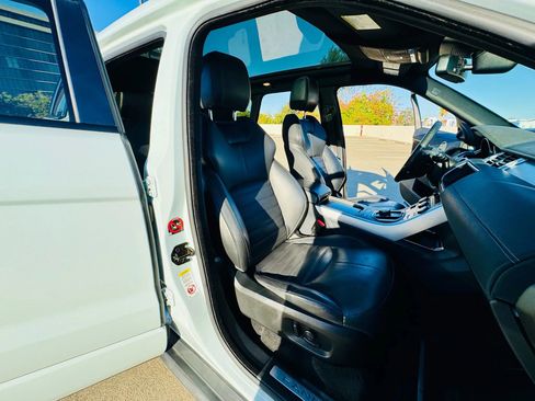 Used 2017 Land Rover Range Rover Evoque HSE Dynamic image 34