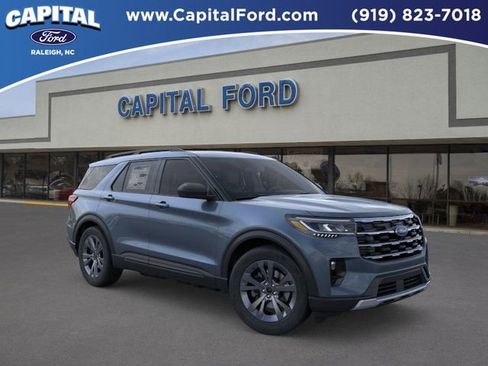 New 2026 Ford Explorer Active w/ Active Comfort Package image 7