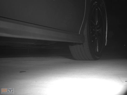 Used 2023 Toyota Camry SE image 9