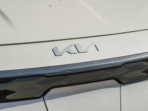 Used 2024 Kia Niro Wind FWD image 5