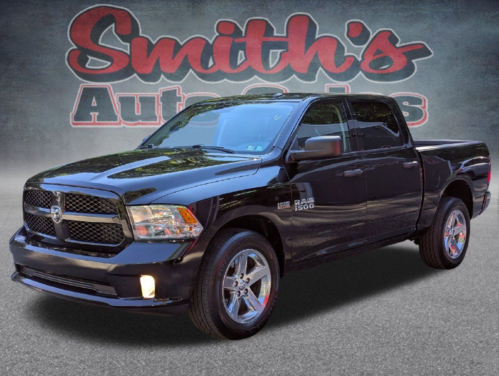 Used 2015 RAM 1500 Express AWD/4WD image 3