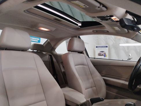 Used 2009 BMW 128i Coupe image 50