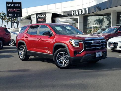 Used 2026 GMC Terrain Elevation image 1