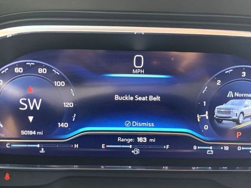 Used 2024 Chevrolet Suburban High Country image 20