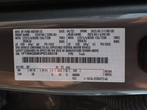 Used 2023 Ford F250 Lariat w/ Lariat Ultimate Package AWD/4WD image 39