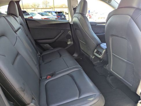 Used 2024 Tesla Model Y Long Range image 28
