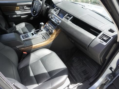 Used 2013 Land Rover Range Rover Sport HSE AWD/4WD image 22