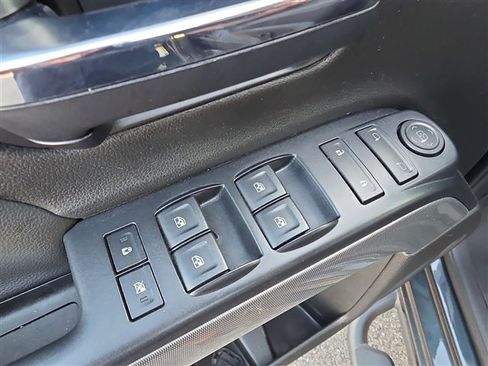 Certified 2018 Chevrolet Silverado 1500 LT w/ All Star Edition image 15