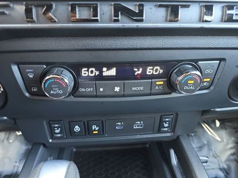 Certified 2026 Nissan Frontier SV w/ SV Convenience Package AWD/4WD image 4