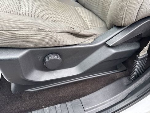 Used 2018 Ford F150 XLT image 22