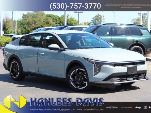 New 2026 Kia K4 EX FWD image 1