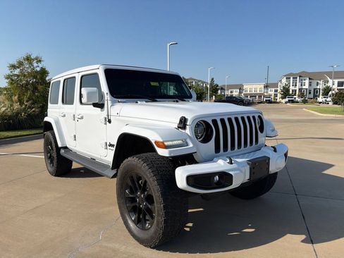 Used 2020 Jeep Wrangler Unlimited Sahara AWD/4WD image 1
