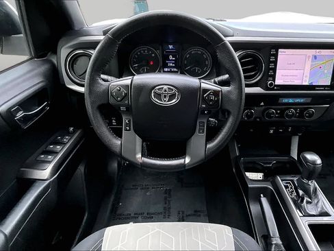 Certified 2021 Toyota Tacoma TRD Sport AWD/4WD image 6