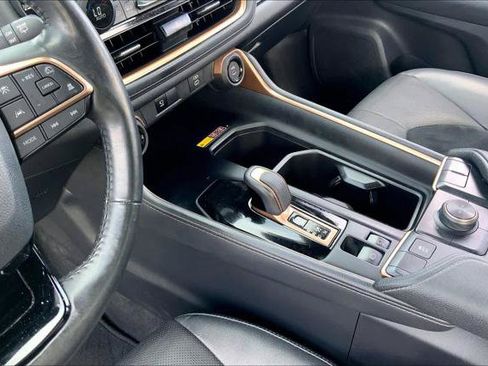 Certified 2024 Toyota Grand Highlander AWD Hybrid image 16
