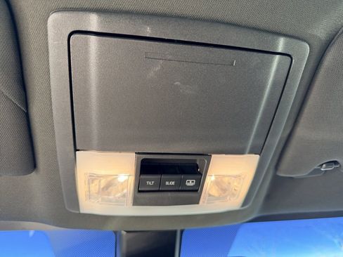 Used 2016 Lincoln MKS AWD w/ Equipment Group 201A image 22