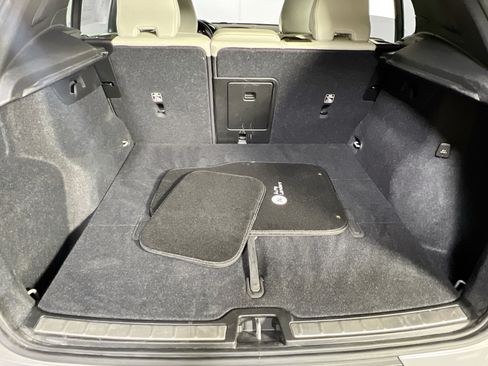 Used 2023 Volvo XC40 B4 Plus w/ Driver Assist Package FWD image 26