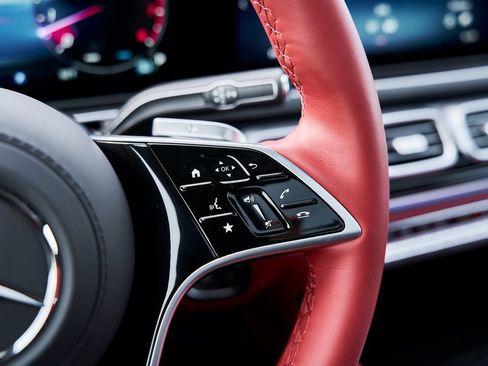 Used 2026 Mercedes-Benz Maybach GLS 600 4MATIC image 78