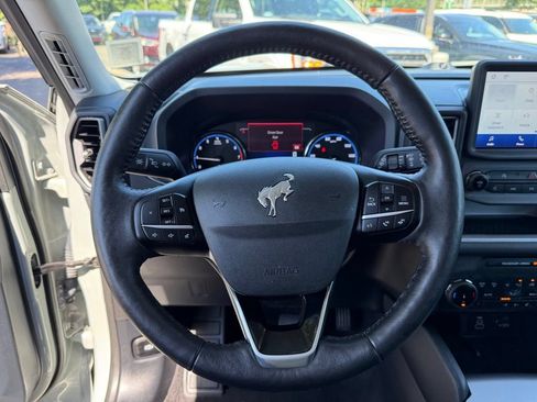 Used 2023 Ford Bronco Sport Outer Banks w/ Tech Package AWD/4WD image 14