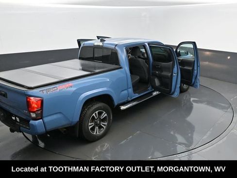 Used 2019 Toyota Tacoma TRD Sport AWD/4WD image 23