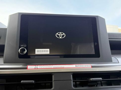 New 2026 Toyota Tacoma SR5 AWD/4WD image 10