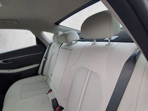 Used 2025 Hyundai Sonata SEL image 17