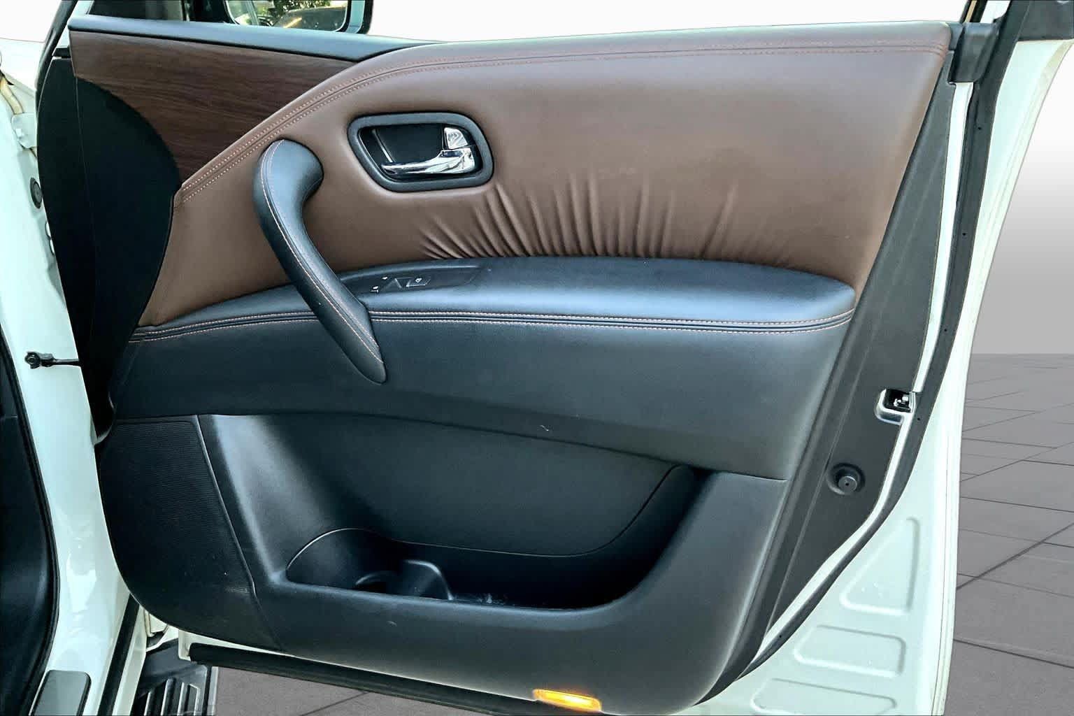 Used 2019 Nissan Armada Platinum w/ Captain's Chairs Package AWD/4WD image 23