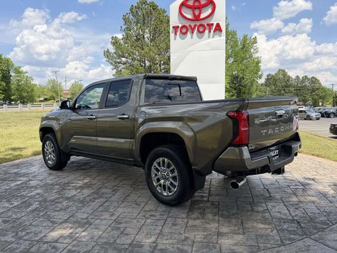 New 2026 Toyota Tacoma Limited AWD/4WD image 21