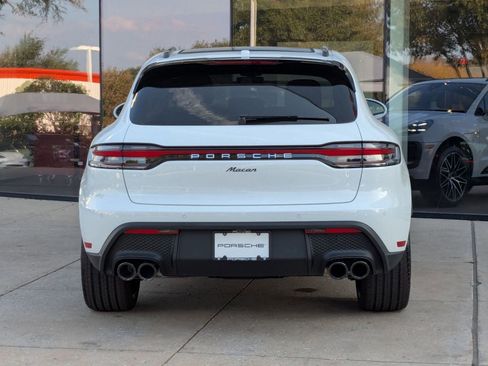 Certified 2026 Porsche Macan AWD/4WD image 10