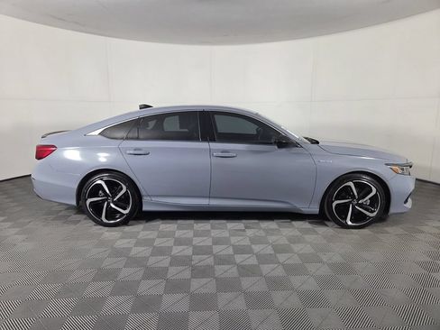 Used 2022 Honda Accord Sport image 4