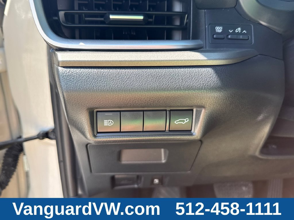 Used 2024 Toyota Grand Highlander FWD image 24