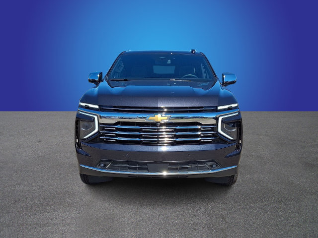 Used 2026 Chevrolet Suburban Premier AWD/4WD image 2
