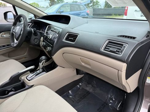 Used 2013 Honda Civic LX image 19