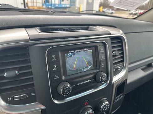 Used 2019 RAM 1500 Classic SLT image 20