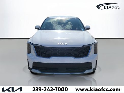 New 2026 Kia Sorento LX FWD image 2